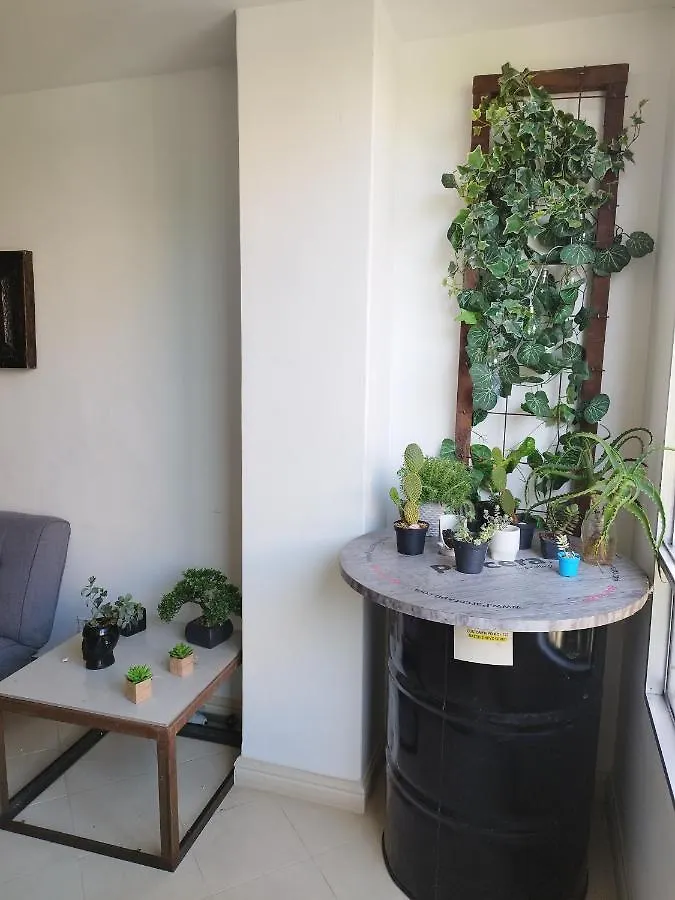 Apartamento En La Floresta Medellín Apartmán